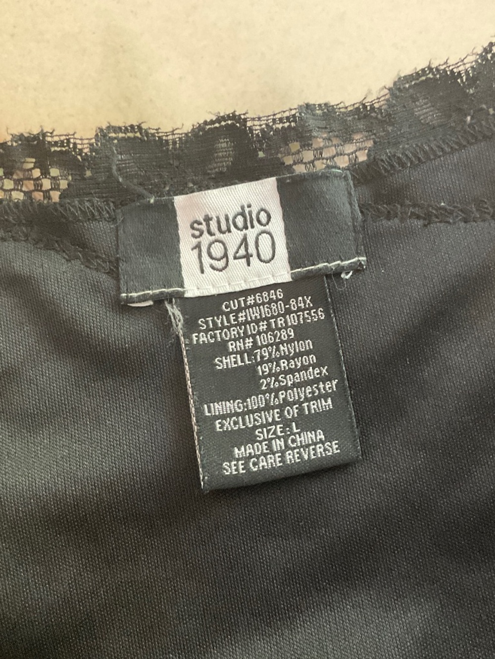 Studio 1940 Black Lace Top - Juniors Large - Picture 4 of 11